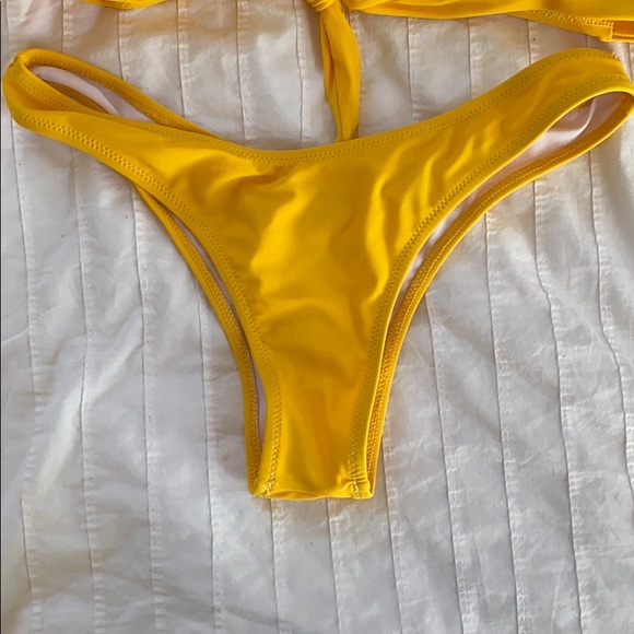 Zaful Tie Up bikini - Picture 3 of 7